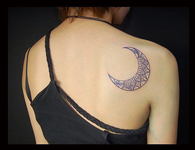 Tatuagem de lua