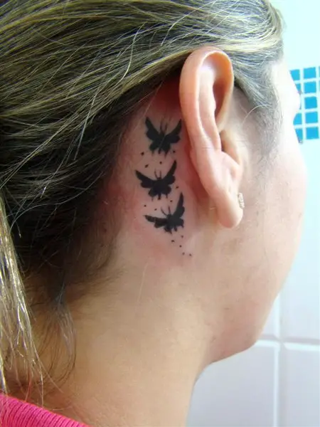 tatuagem atras da orelha de borboletas 4