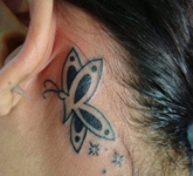 tatuagem atras da orelha de borboletas 8