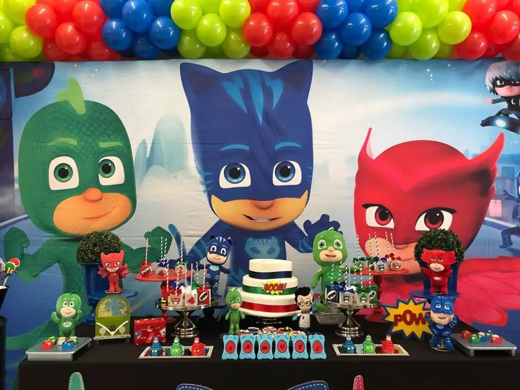 Festa PJ Masks: 60 Ideias de Decoração Simples
