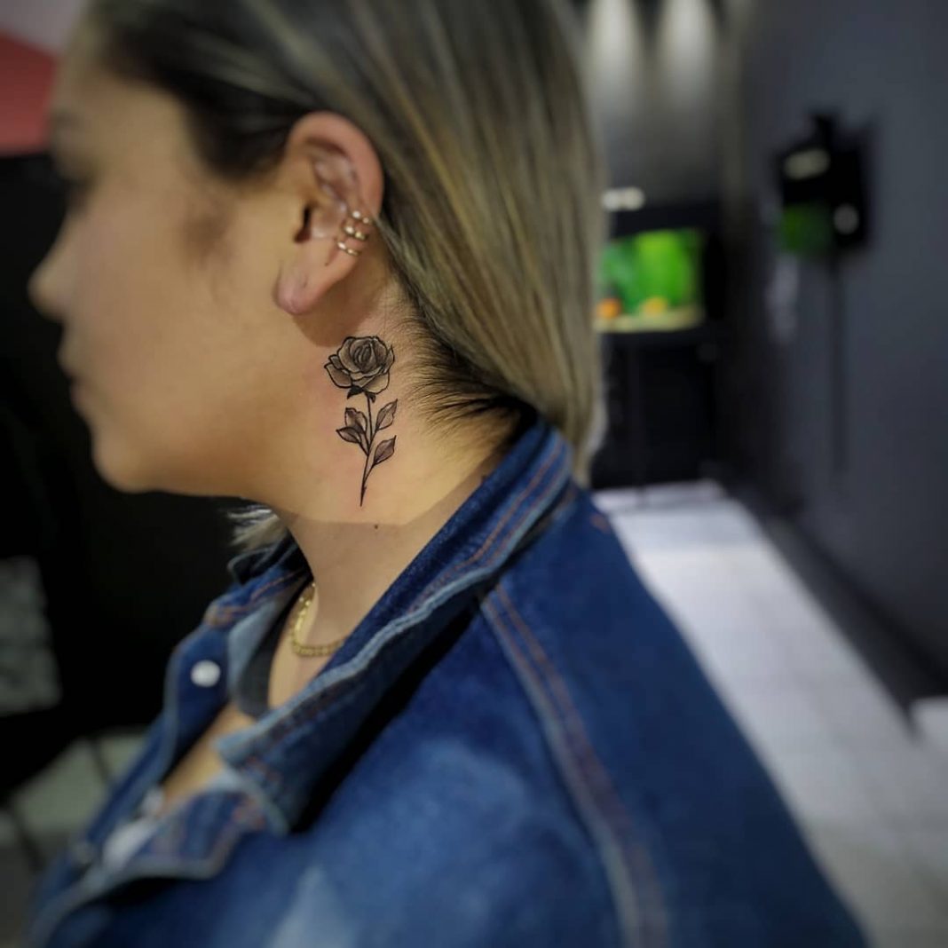 Tatuagem no pescoço: 38 ideias impressionantes para você