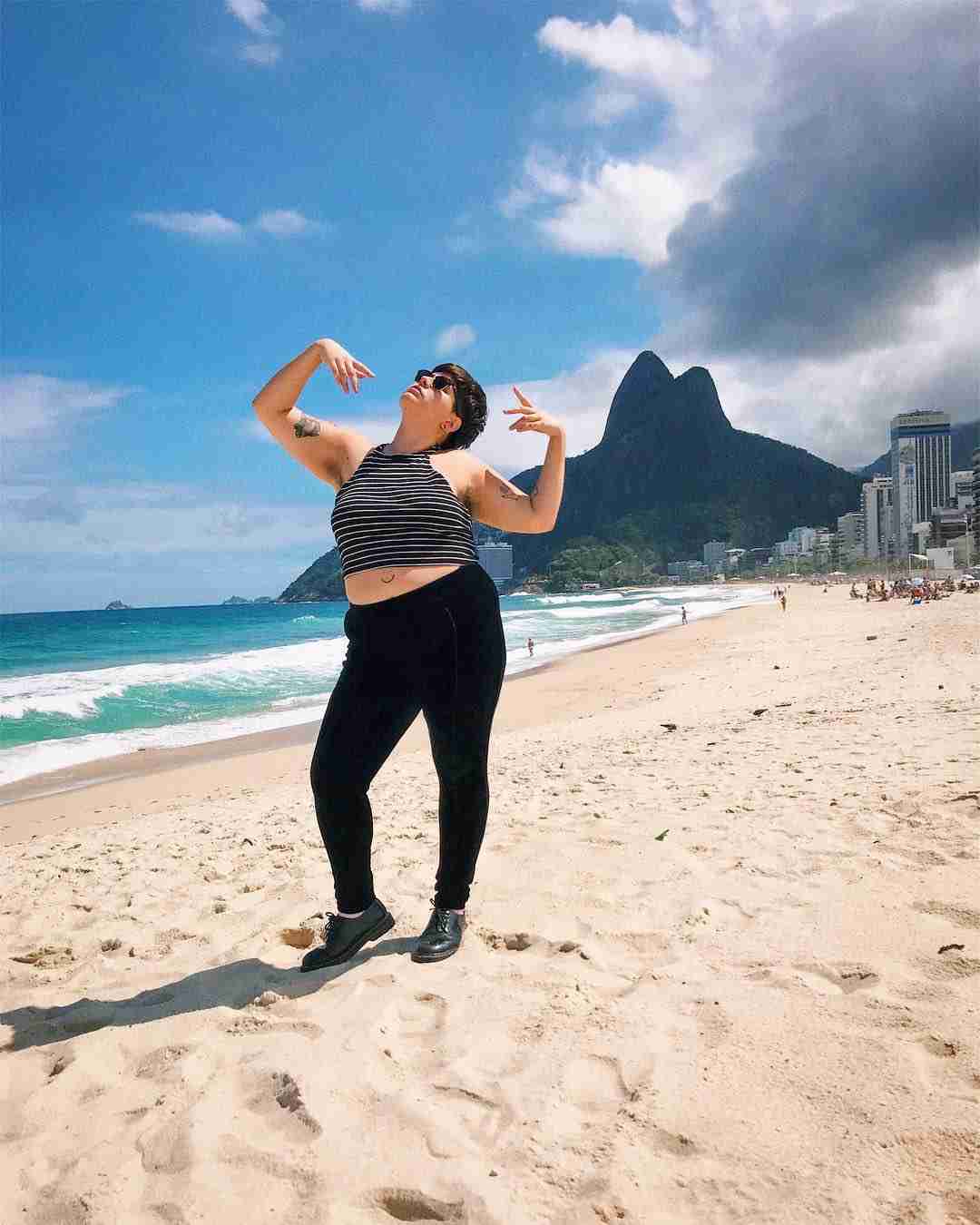 Fotos Na Praia Tumblr Ideias De Poses Que V O Viralizar