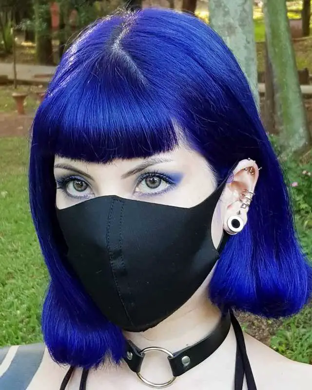Azul de metileno no cabelo: Como pintar e fotos para se inspirar