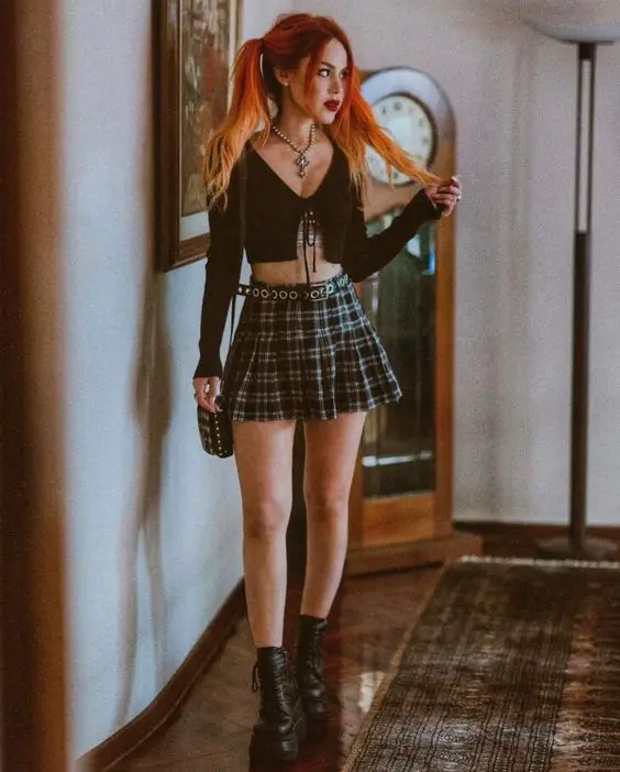 e-girl with skirt