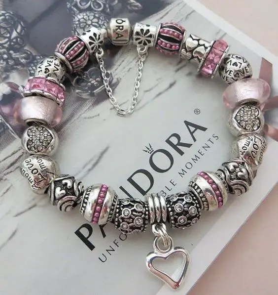 Pandora Bracelet: Meaning of Each Charm, Prices and Models