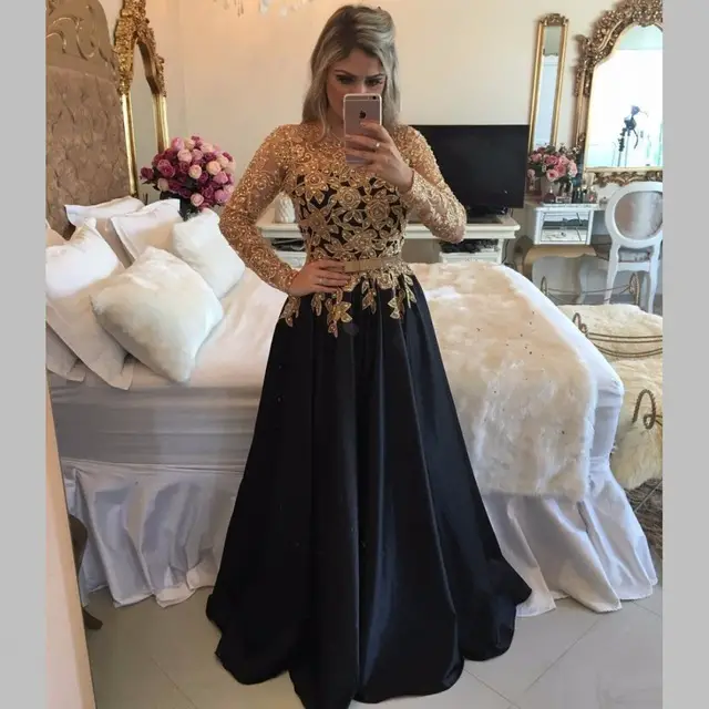 Vestido longo de festa preto