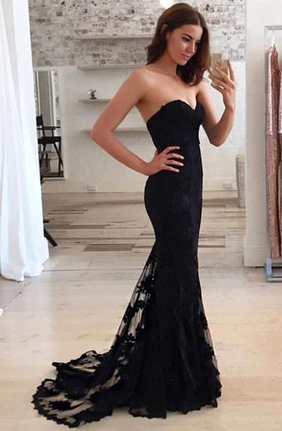 Vestido longo de festa preto