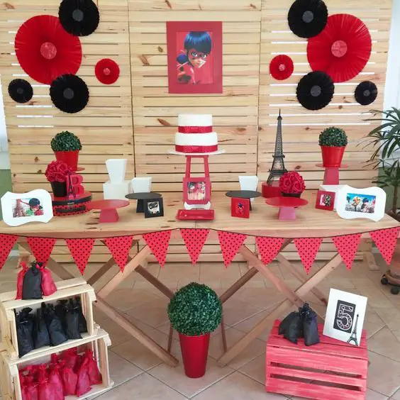 Decoração Festa Infantil Miraculous Ladybug: Ideias Simples