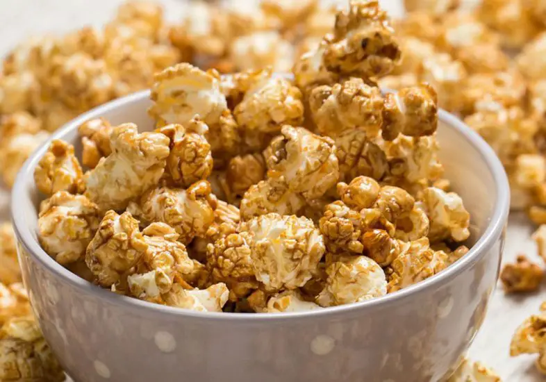 How to make popcorn with water and without oil